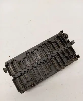 Volkswagen Transporter - Caravelle T4 Fuse box set 357937039