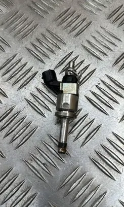Mazda CX-5 II Fuel injector PE2713250 04C1313231