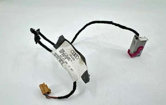 Audi TT TTS Mk2 Front door wiring loom 8J0971036D