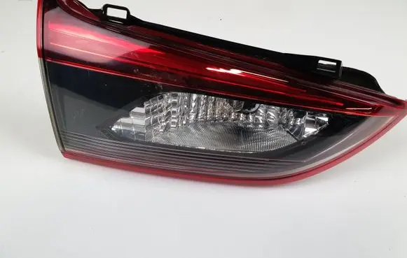 Mazda 6 Tailgate rear/tail lights