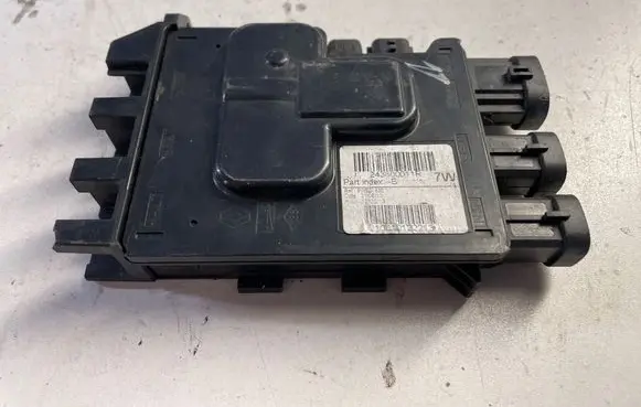 Renault Megane III Other control units/modules 243800011R