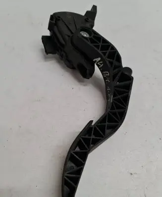 Audi A4 S4 B7 8E 8H Accelerator throttle pedal 6PV00837505 073705