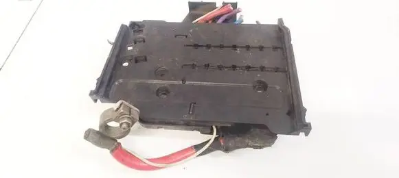 Ford Focus Fuse box set AV6T14A067BA AV6T-14A067-BA