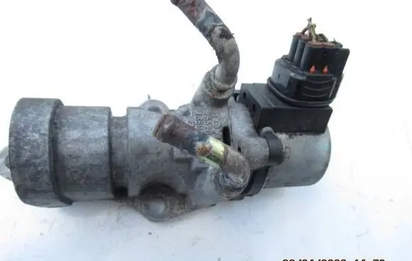 Toyota RAV 4 (XA10) EGR valve 