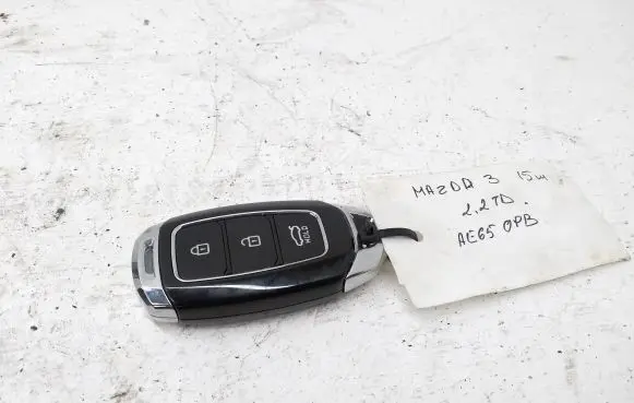 Mazda 3 III Ignition key/card 