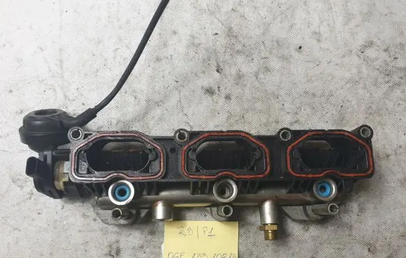 Audi A4 S4 B8 8K Intake manifold 06E133109AB