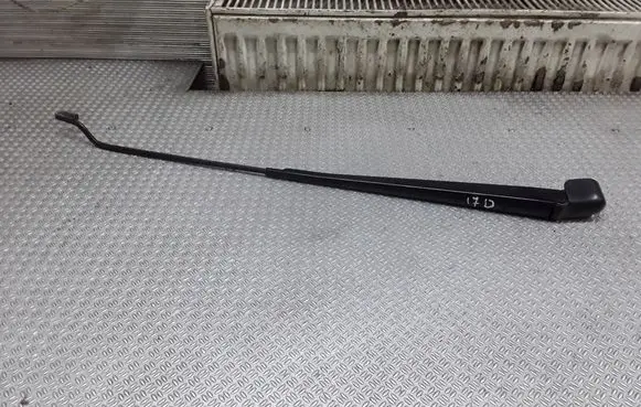 Renault Scenic I Front wiper blade arm 7700843526