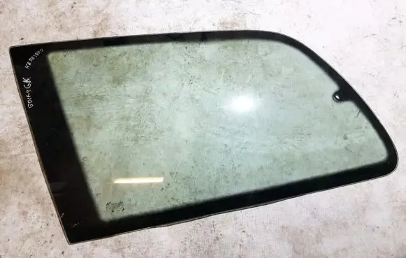 Volkswagen Golf III Rear side window