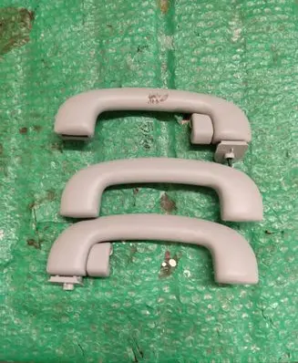 KIA Sorento A set of handles for the ceiling 