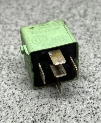 BMW 3 E46 Other relay 8373700