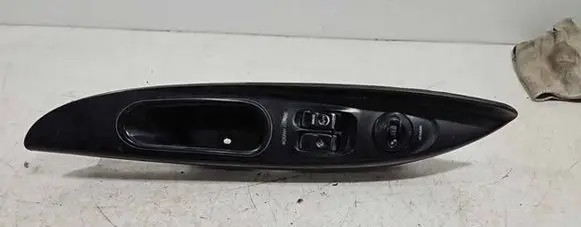 Hyundai H-1, Starex, Satellite Electric window control switch 620W02310