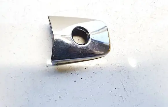 Nissan Leaf I (ZE0) Loading door cover/cap 