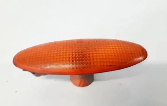 Ford Mondeo MK II Front fender indicator light 95GG13K309AA
