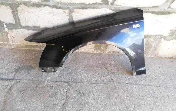 Audi A6 S6 C6 4F Fender