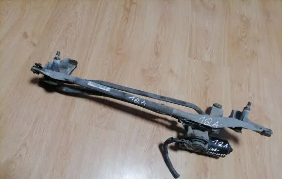Chrysler Concorde Front wiper linkage and motor