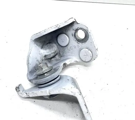 Ford Fusion II Rear door upper hinge P001A
