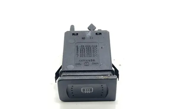 Volkswagen Golf IV Windscreen/window heater switch 1J0953235J