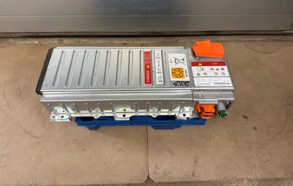 Peugeot 3008 I Hybrid / electric car battery 9802300880
