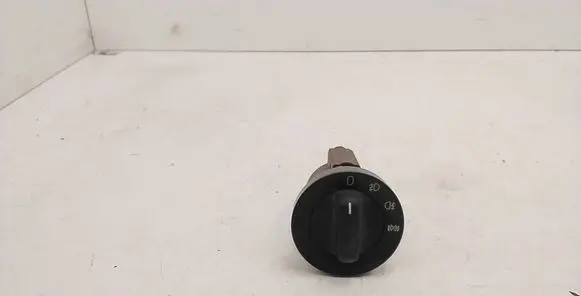 BMW 5 E39 Fog light switch 8363684