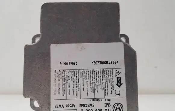 Volkswagen Touran I Airbag control unit/module 1T0909605B