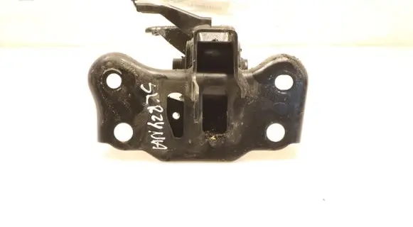 Toyota Auris E210 Gearbox mounting bracket
