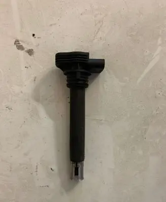 Audi A4 S4 B8 8K High voltage ignition coil 0221604115