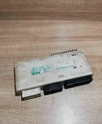 BMW 5 E39 Comfort/convenience module 8381963