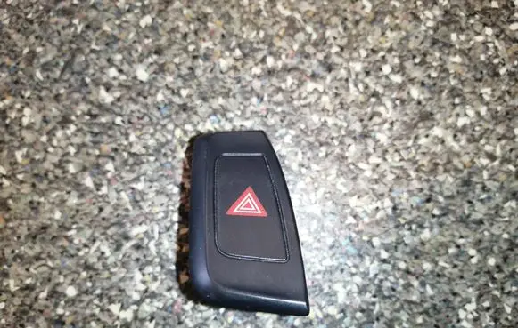 Audi A4 S4 B8 8K Hazard light switch 8K1941509