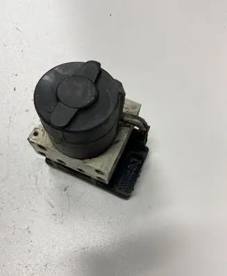 Volkswagen Golf IV ABS Pump 3A0907379 10094603003