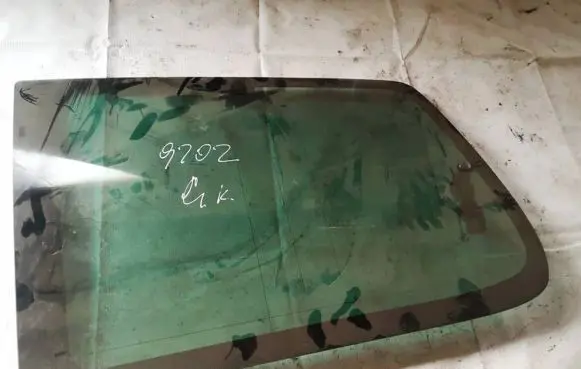 Peugeot 807 Rear side window as3