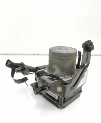 BMW 5 E60 E61 ABS Pump 6758743 0265234134 34516758743