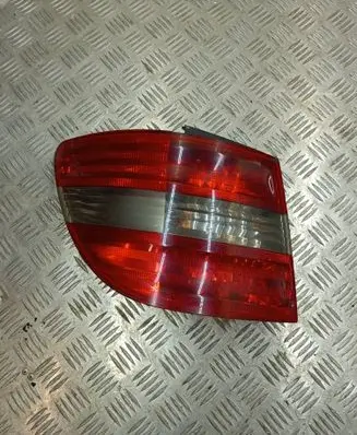 Mercedes-Benz B W245 Rear/tail lights