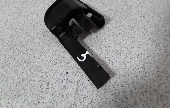 BMW 5 E60 E61 Front passenger seat rail trim 52107007700 7007700