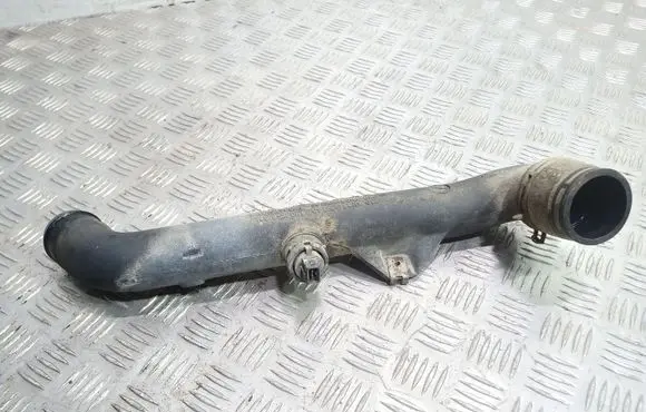 Volkswagen Golf III Intercooler hose/pipe 1H0145762 1H0145840
