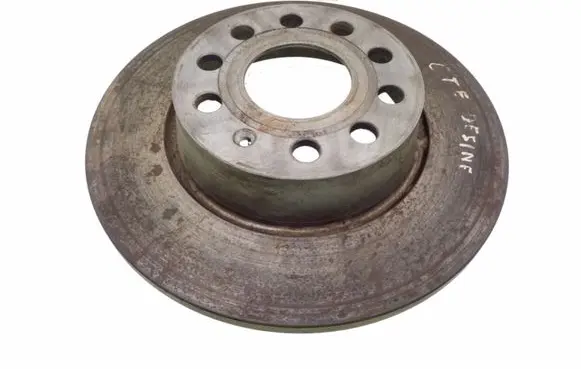 Volkswagen Golf VII Rear brake disc