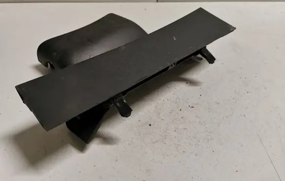 Steering wheel column trim