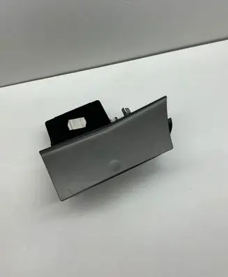 Opel Astra H Car ashtray 13133284 315740100 331985437