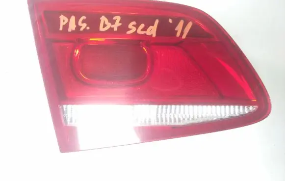 Volkswagen PASSAT B7 Tailgate rear/tail lights 3AE945093D 90004893