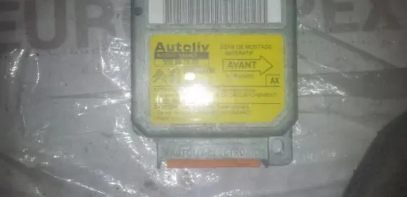 Airbag control unit/module
