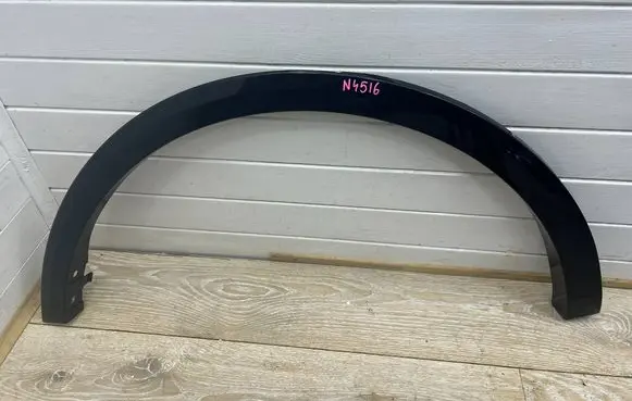 Ford Focus C-MAX Fender trim (molding) R2KB-R286D02-B