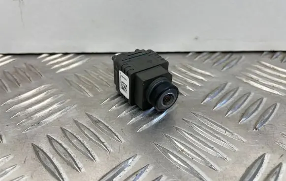 BMW X3 F25 Reversing camera 9390542 06939054201