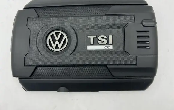 Volkswagen Golf VII Engine cover (trim) 06K163925BN