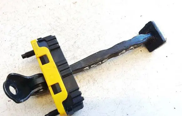 KIA EV6 Rear door check strap stopper