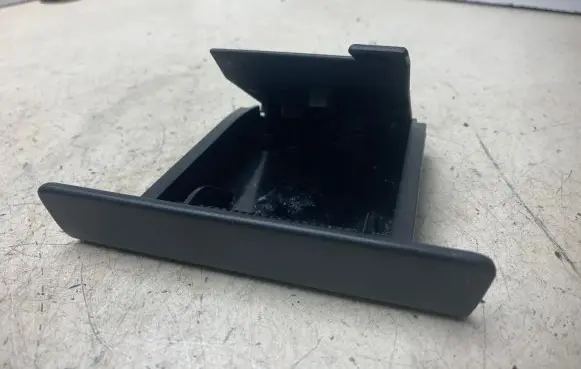 Peugeot 307 Car ashtray 9637031977