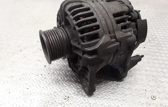 Volkswagen Polo III 6N 6N2 6NF Generator/alternator 037903025L
