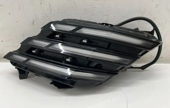 Peugeot 3008 III LED Daytime headlight 9845434680