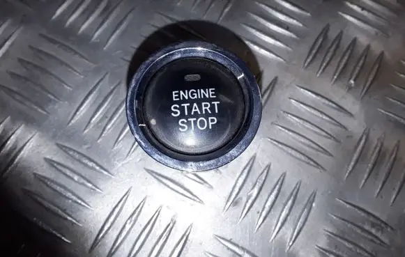 Toyota Corolla Verso AR10 Engine start stop button switch 15A710