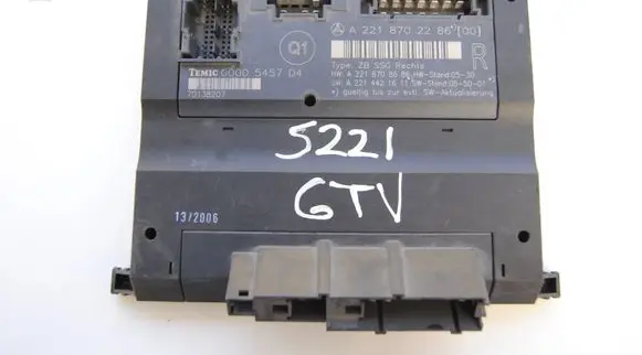 Lexus RX 330 - 350 - 400H Other devices A2218702286