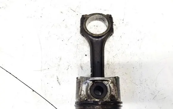 Mercedes-Benz A W168 Piston with connecting rod