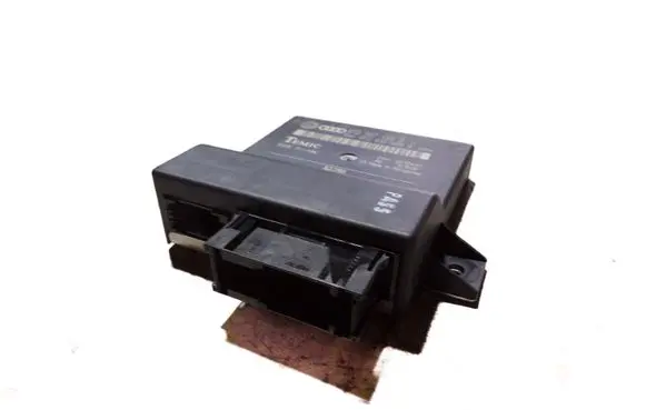 Audi A6 S6 C6 4F Gateway control module 4F0907468D 4F0910468A